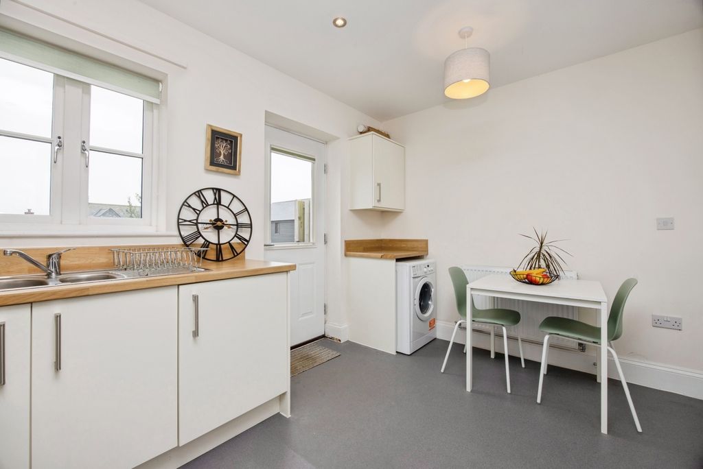Property photo 3 of 14 Pbox-Img.Jpg