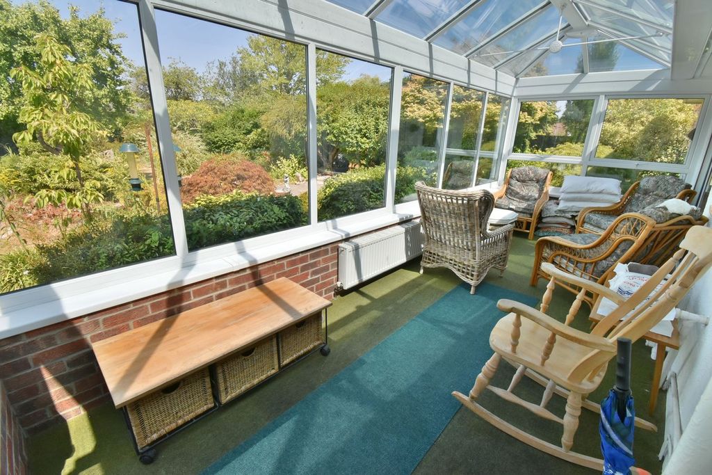 Property photo 3 of 21
