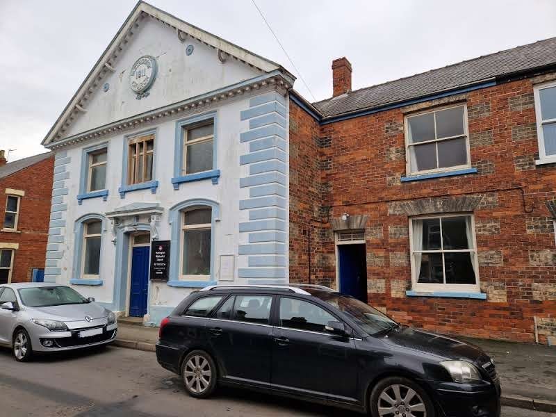 Property photo 1 of 6