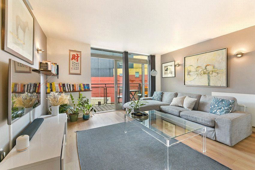 Property photo 1 of 8 Reception Room