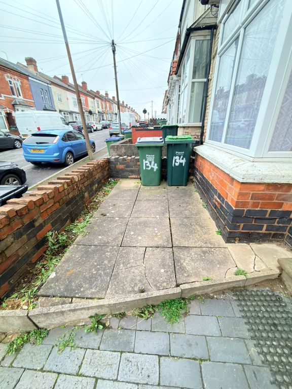 Property photo 3 of 26