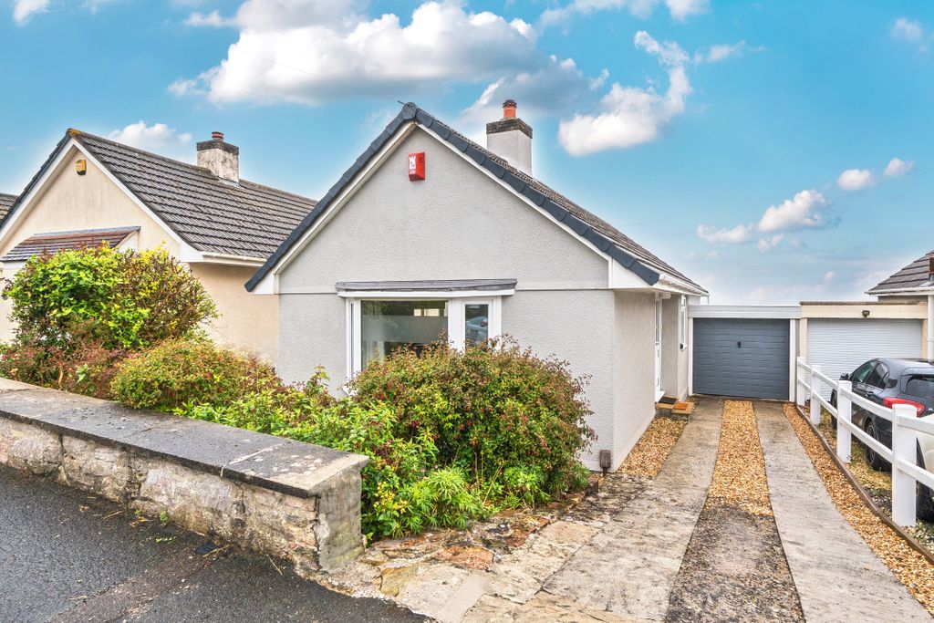 Property photo 1 of 17 12-6A2A827d42327-1471702-19Eb5Fe6d2F0B-23-24-1