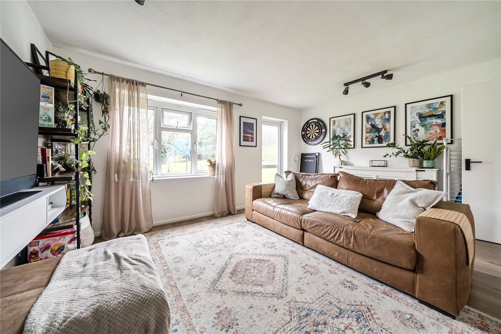 Property photo 3 of 19 Picture No. 13