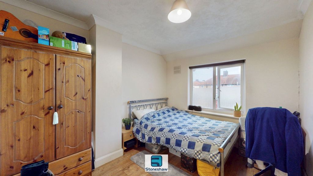 Additional image 12 of 7 bed end terrace house for saleSt. Georges Road, Dagenham RM9