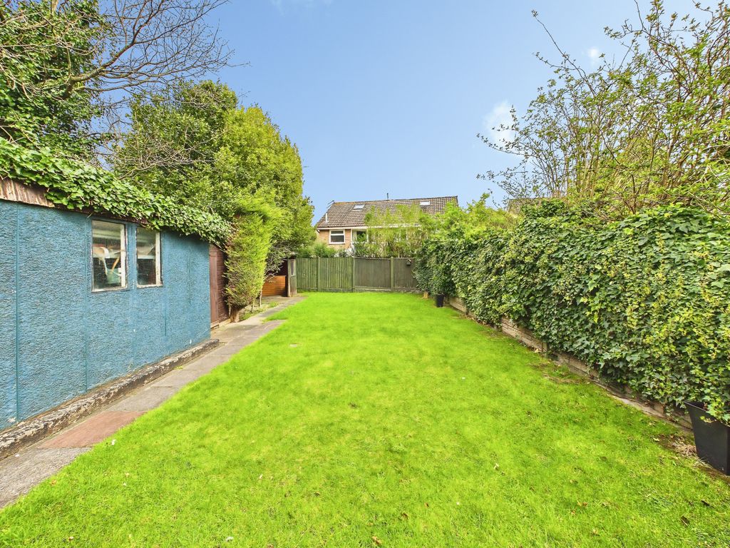 Property photo 2 of 21