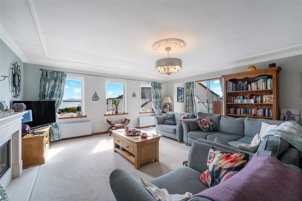 Property photo 3 of 20 Picture No. 06