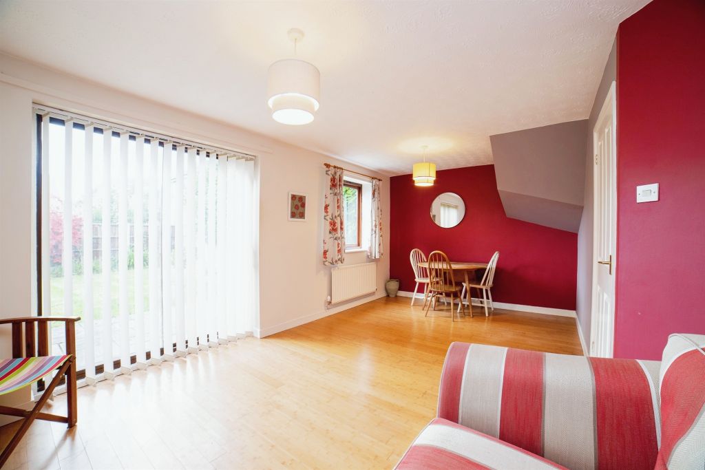 Property photo 3 of 19