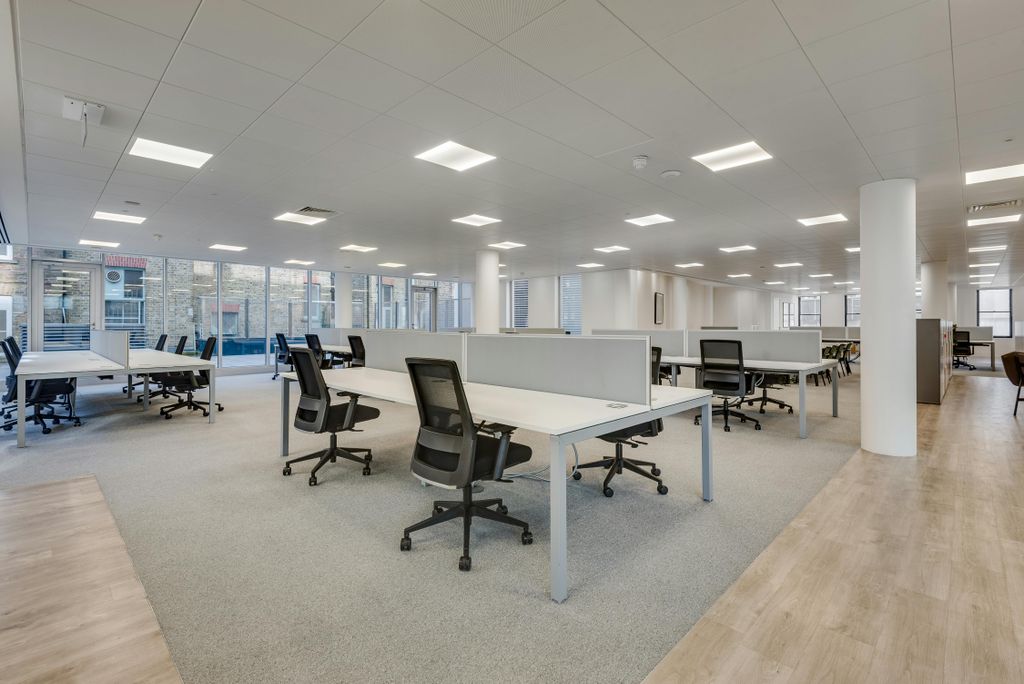 Property photo 2 of 25 Space One, Floor 2&amp;5-32.Jpg