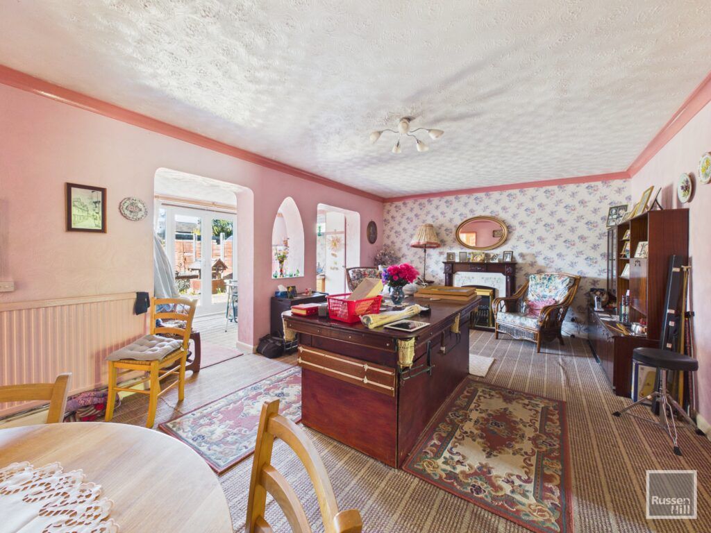 Property photo 2 of 23