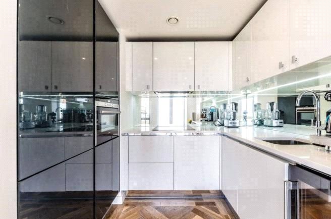 Property photo 2 of 22 Kitchen