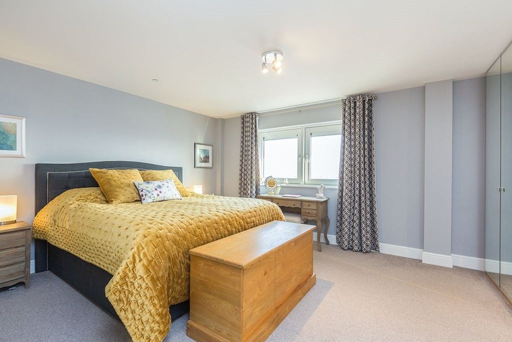 Additional image 9 of 3 bed flat for saleMizzen Court, Portishead, Bristol BS20