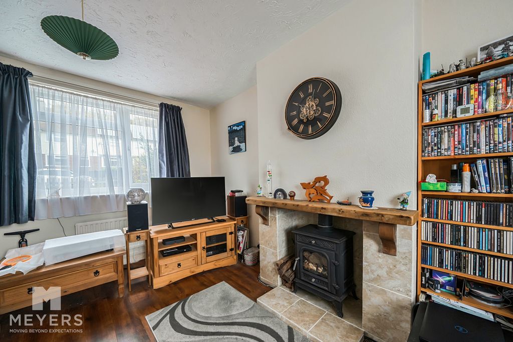 Property photo 3 of 22