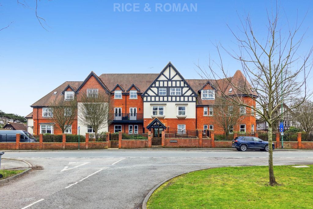 Property photo 1 of 15