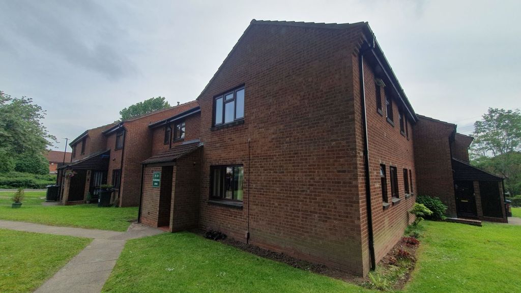 Property photo 3 of 18