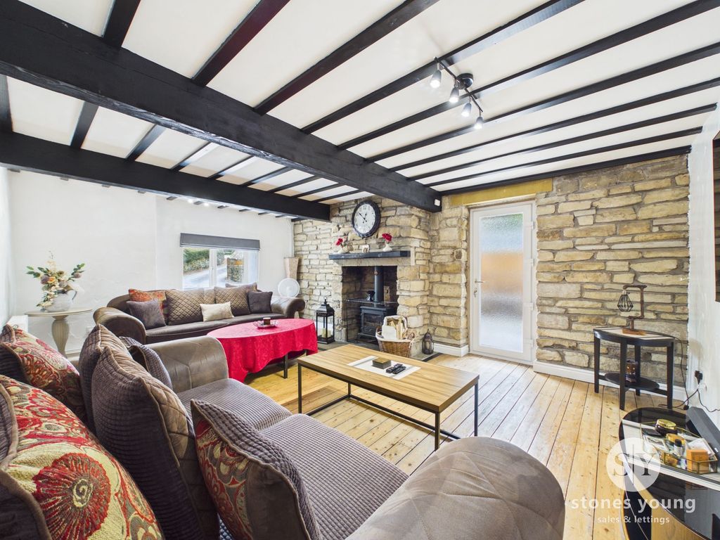 Property photo 3 of 27