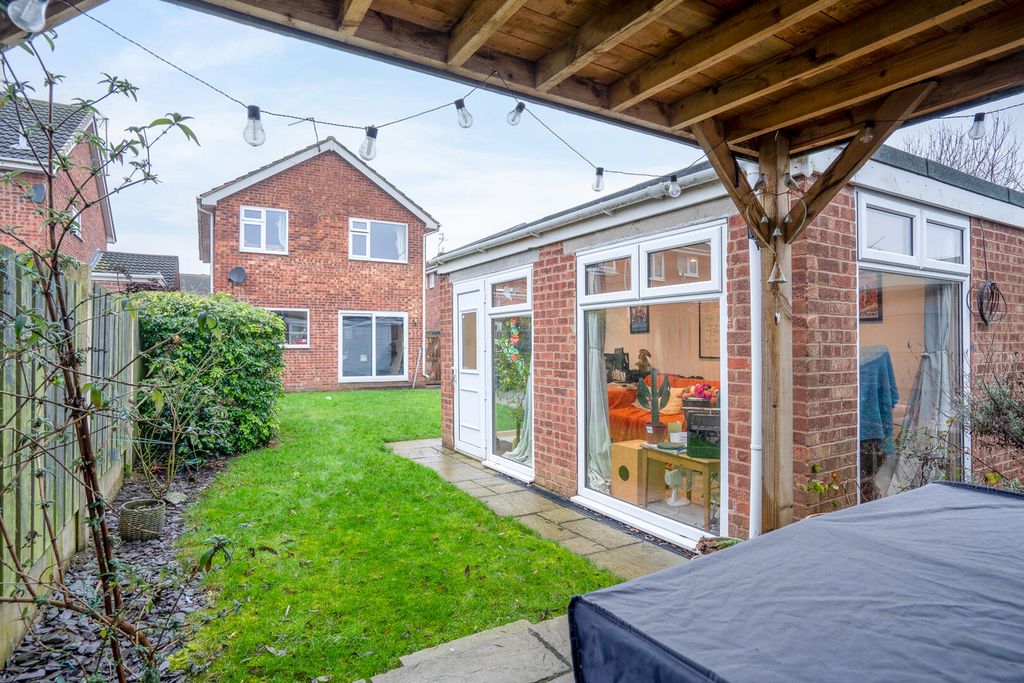 Property photo 1 of 13 Rear Garden