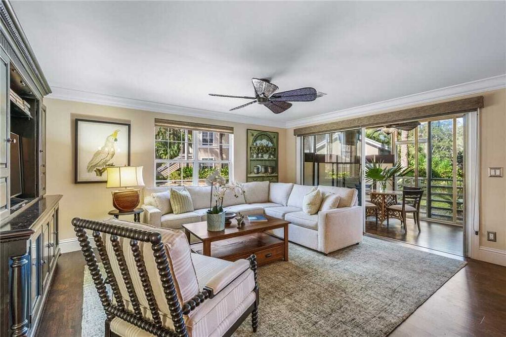 Property photo 1 of 31