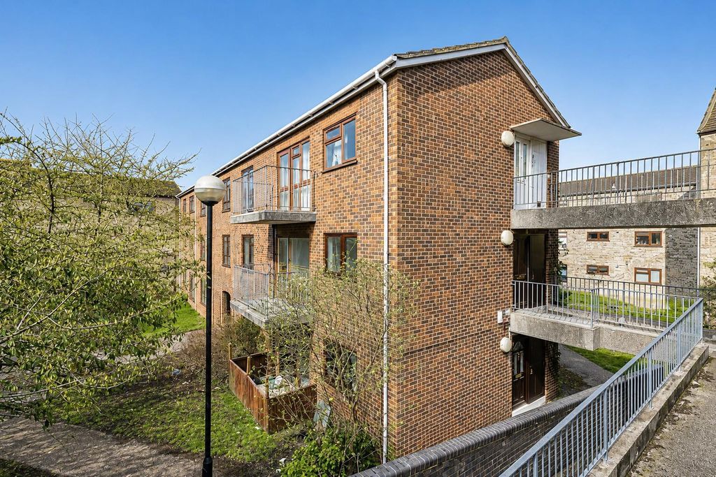 4 bed flat to rentMousehold Street, Norwich NR3