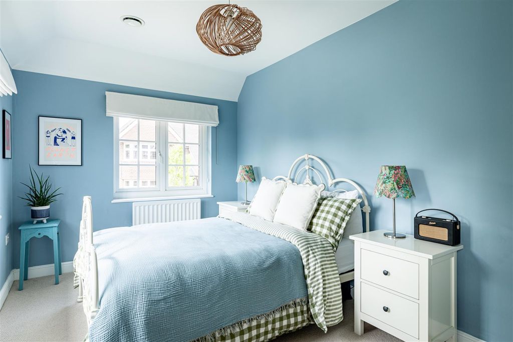 Additional image 13 of 4 bed detached house for saleAster Way, Haywards Heath RH17