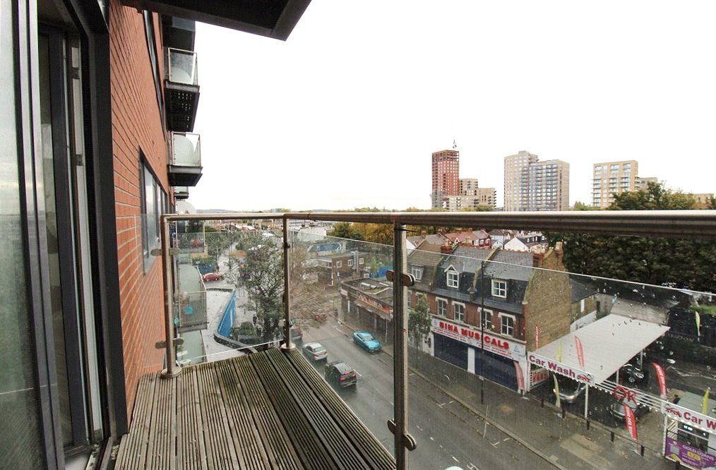 Property photo 2 of 11 Balcony