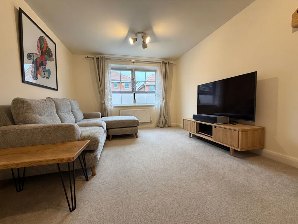 Property photo 3 of 18