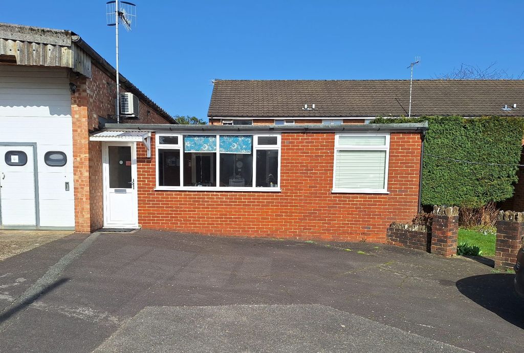 Property photo 1 of 1 Bicknells Yard Farncombe