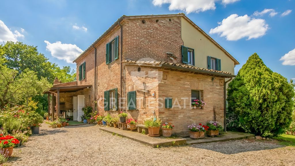 Property photo 3 of 14 Exteriors