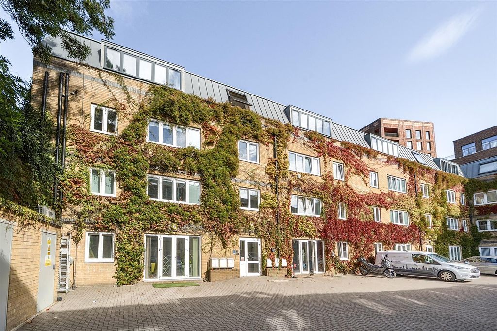 Property photo 1 of 16 1357729-1-68d2780502179.Jpg