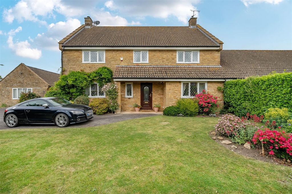 Property photo 1 of 29 1357125 (23).Jpg