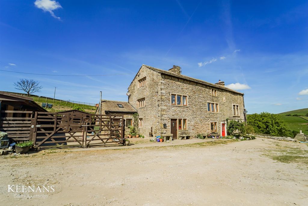 Property photo 1 of 38 35.Jpg