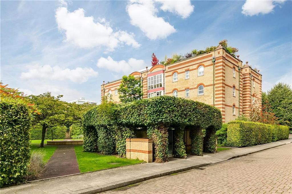 Property photo 1 of 6