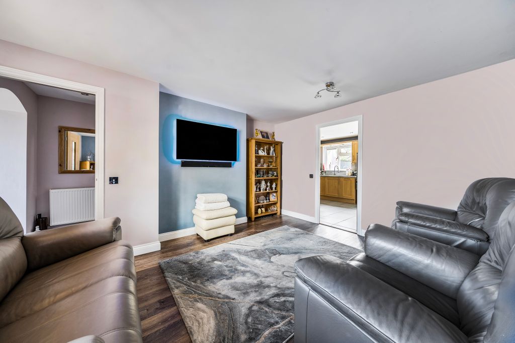 Property photo 3 of 14 1355454968c9366693Dea
