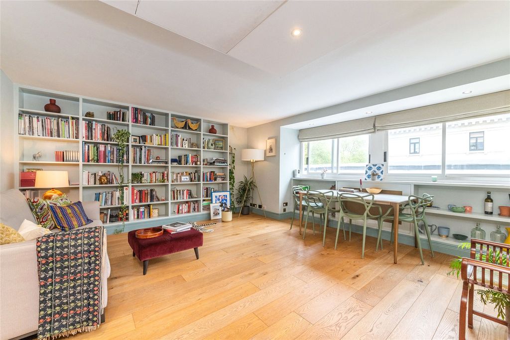 Property photo 1 of 10 Reception Room
