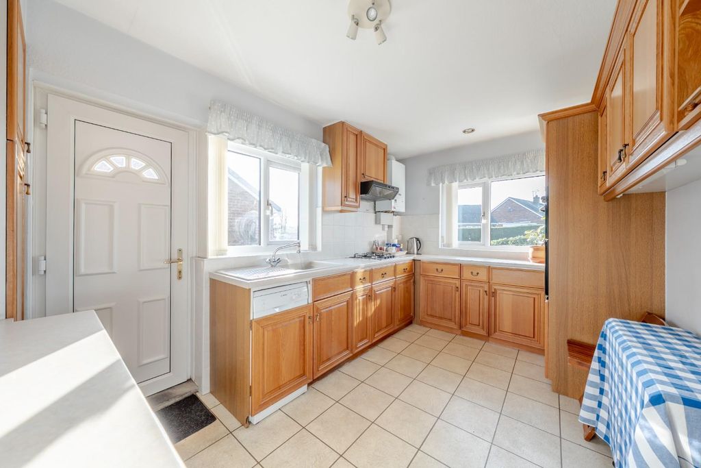 Property photo 2 of 24 Dsc06551-Hdr.Jpg