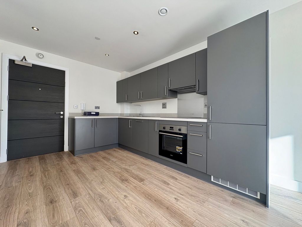 Property photo 2 of 5 Image