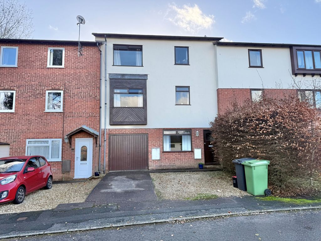 Property photo 1 of 17 Photo 1