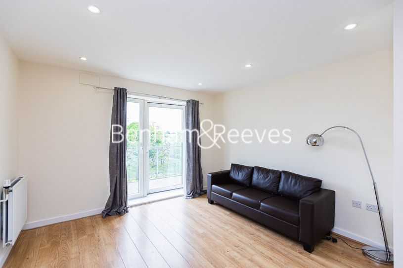 Property photo 1 of 21