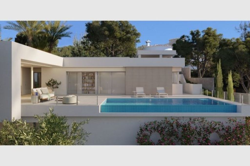 Property photo 2 of 9