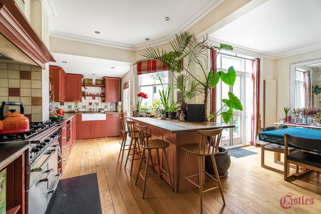 Property photo 2 of 13 Kitchen