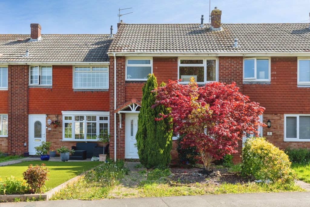 Property photo 2 of 19