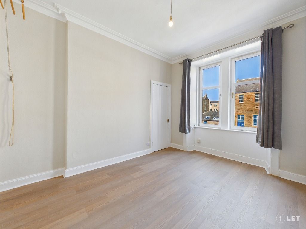 Property photo 2 of 12 Photo 2