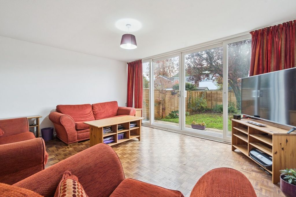 Property photo 3 of 13