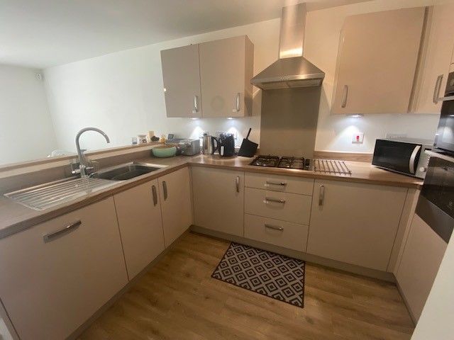 Property photo 2 of 10