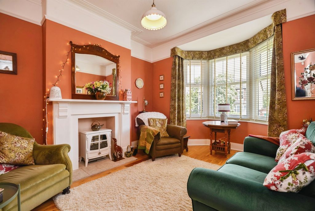 Property photo 2 of 14