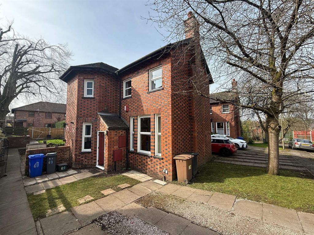 Property photo 1 of 12 Front.Jpg