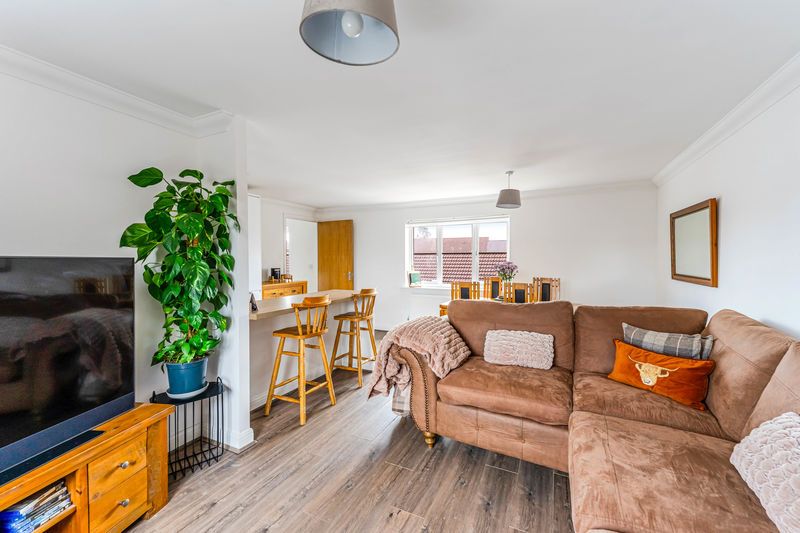 Property photo 2 of 12 Photo 7