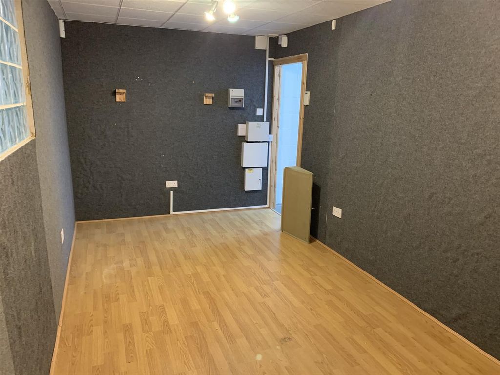 Property photo 2 of 8 Unit-2d_1Bdarnleyrd (3).Jpg