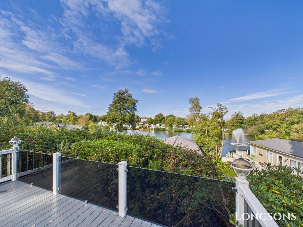 Property photo 2 of 20 Cam02173G0 Pr0279 Still055