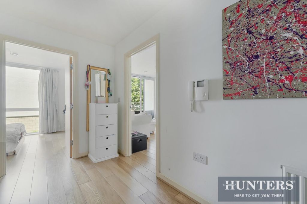 Property photo 2 of 12 Simmonds House-7.Jpg