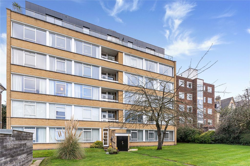 Property photo 1 of 24 Exterior